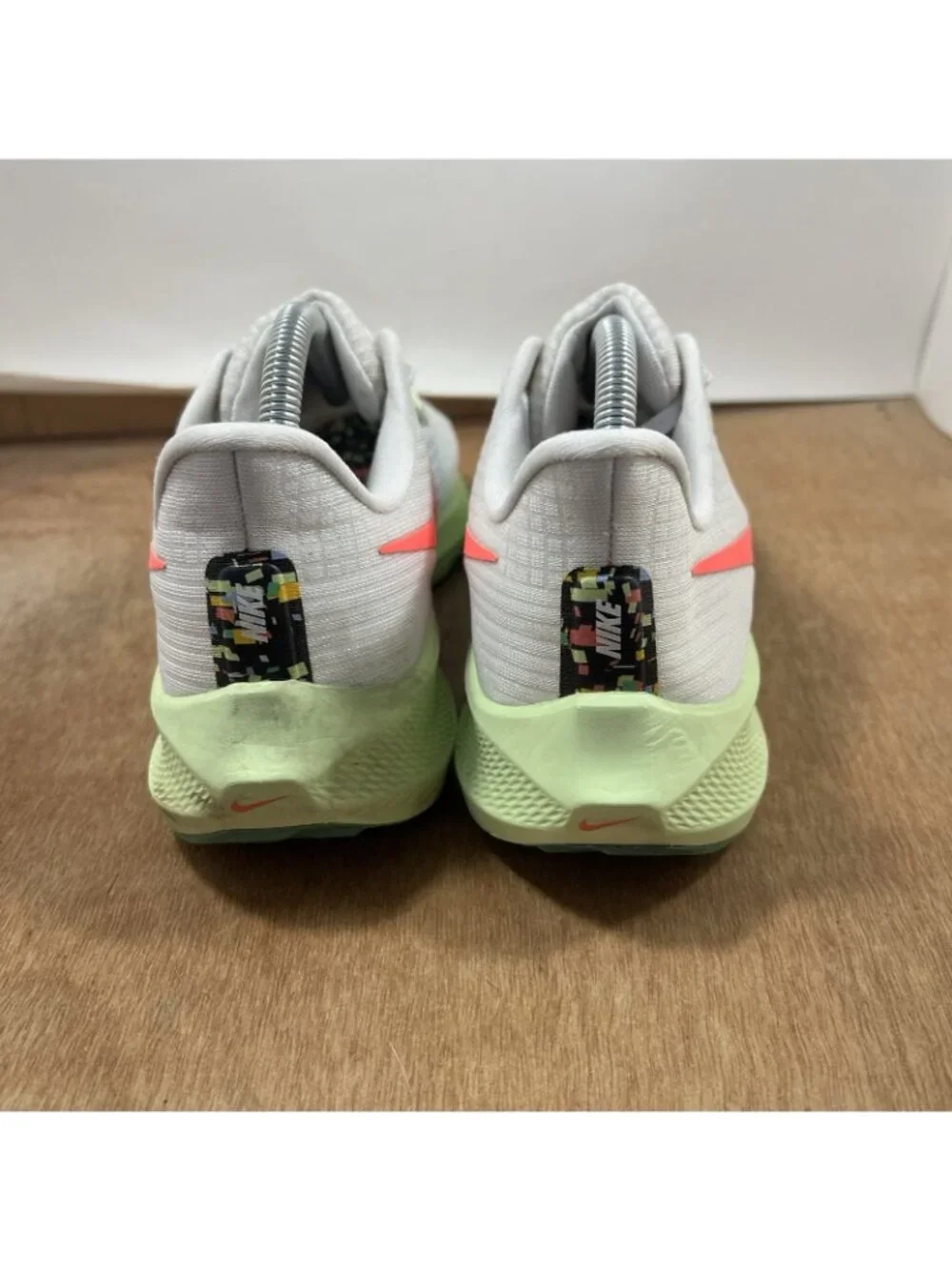 Nike Air Zoom Pegasus 39 'Confetti' FD0878-100 Women’s Size 9.5 Running Shoes
